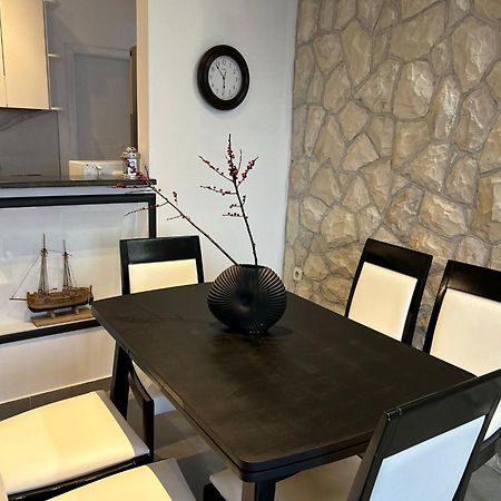 Perina Apartment - Free Parking ドゥブロブニク エクステリア 写真