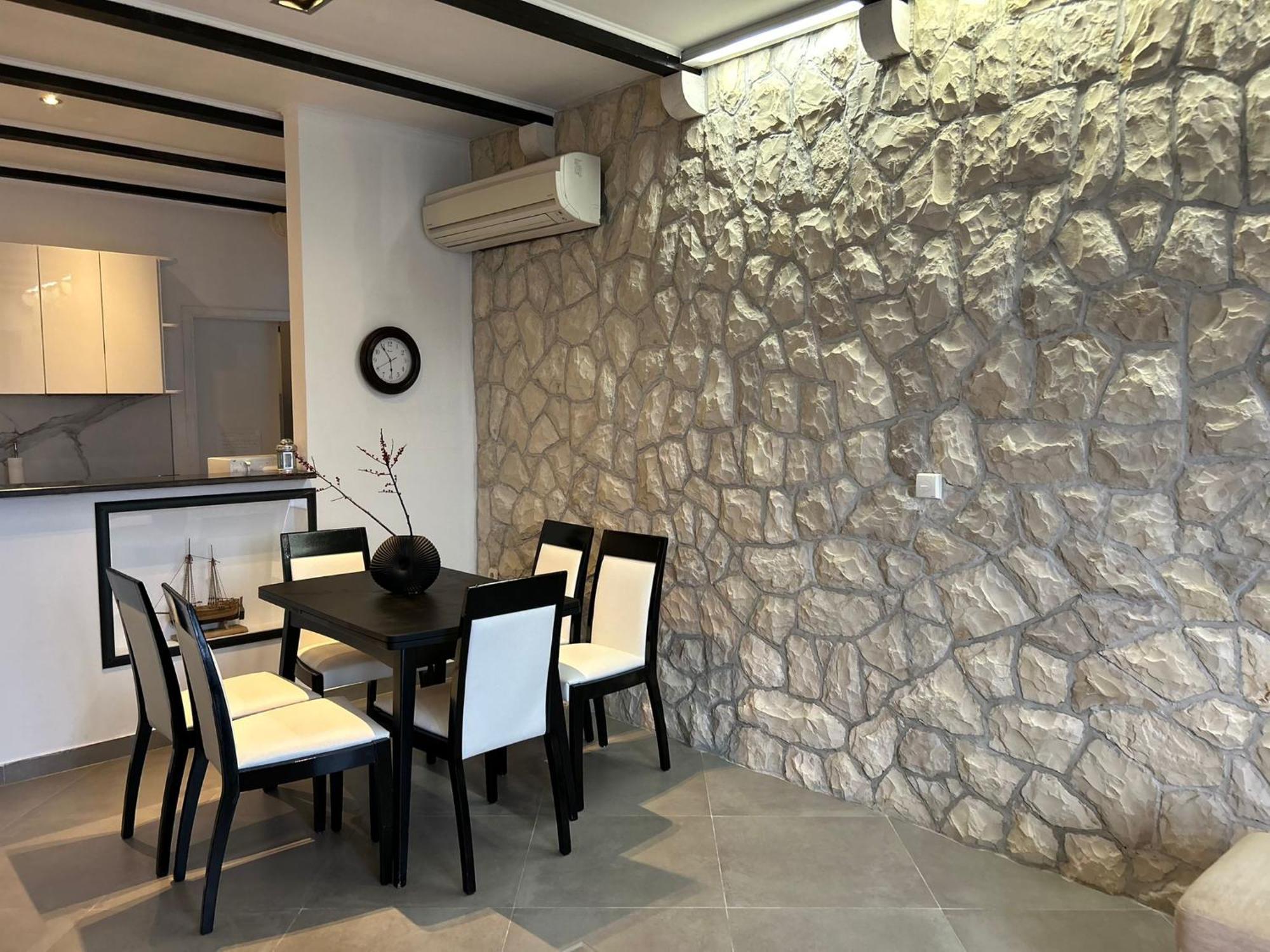Perina Apartment - Free Parking ドゥブロブニク エクステリア 写真