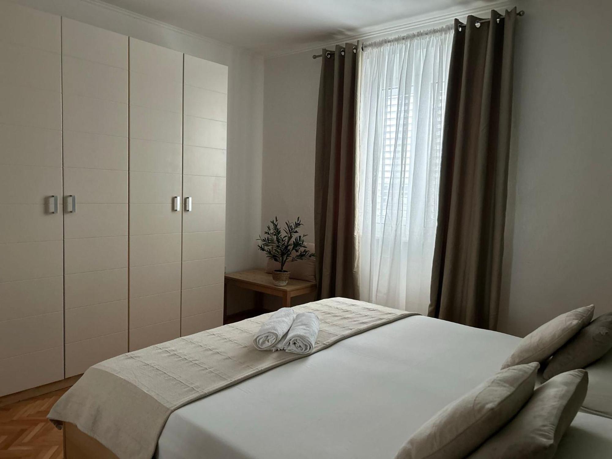 Perina Apartment - Free Parking ドゥブロブニク エクステリア 写真